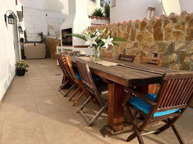 4 chambre Villa/Maison à vendre à Burriana, Nerja avec piscine - 685 000 € (Ref: 8941209)