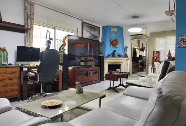 2 soveværelse Finca/Landehus til salg i Torrox med swimmingpool - € 490.000 (Ref: 9124673)