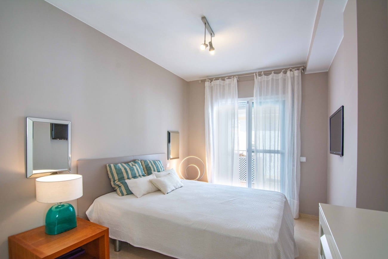 2 soveværelse Lejlighed til salg i Nerja med swimmingpool - € 378.000 (Ref: 9134127)