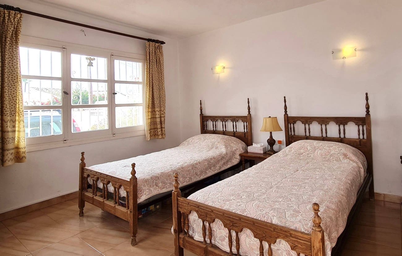 3 bedroom Villa for sale in Nerja with pool - € 595,000 (Ref: 9136931)