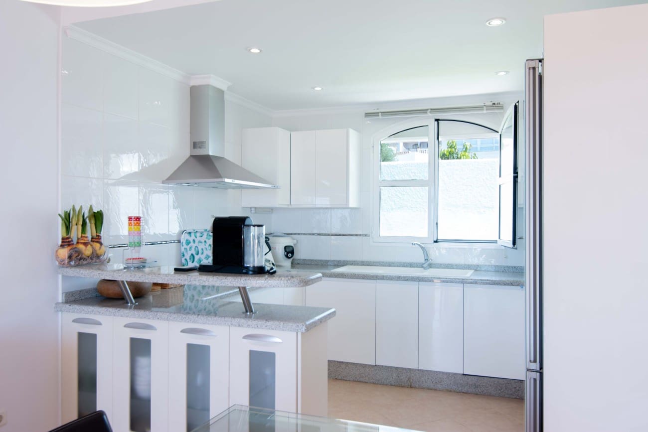 8 makuuhuone Huvila myytävänä paikassa Nerja mukana 
autotalli - 1 590 000 € (Ref: 9160822)