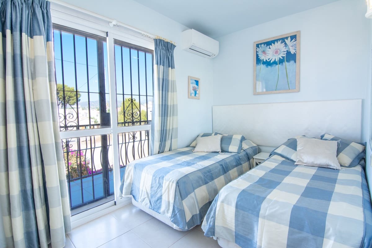 3 soveværelse Byhus til salg i Nerja med swimmingpool - € 449.000 (Ref: 9228365)