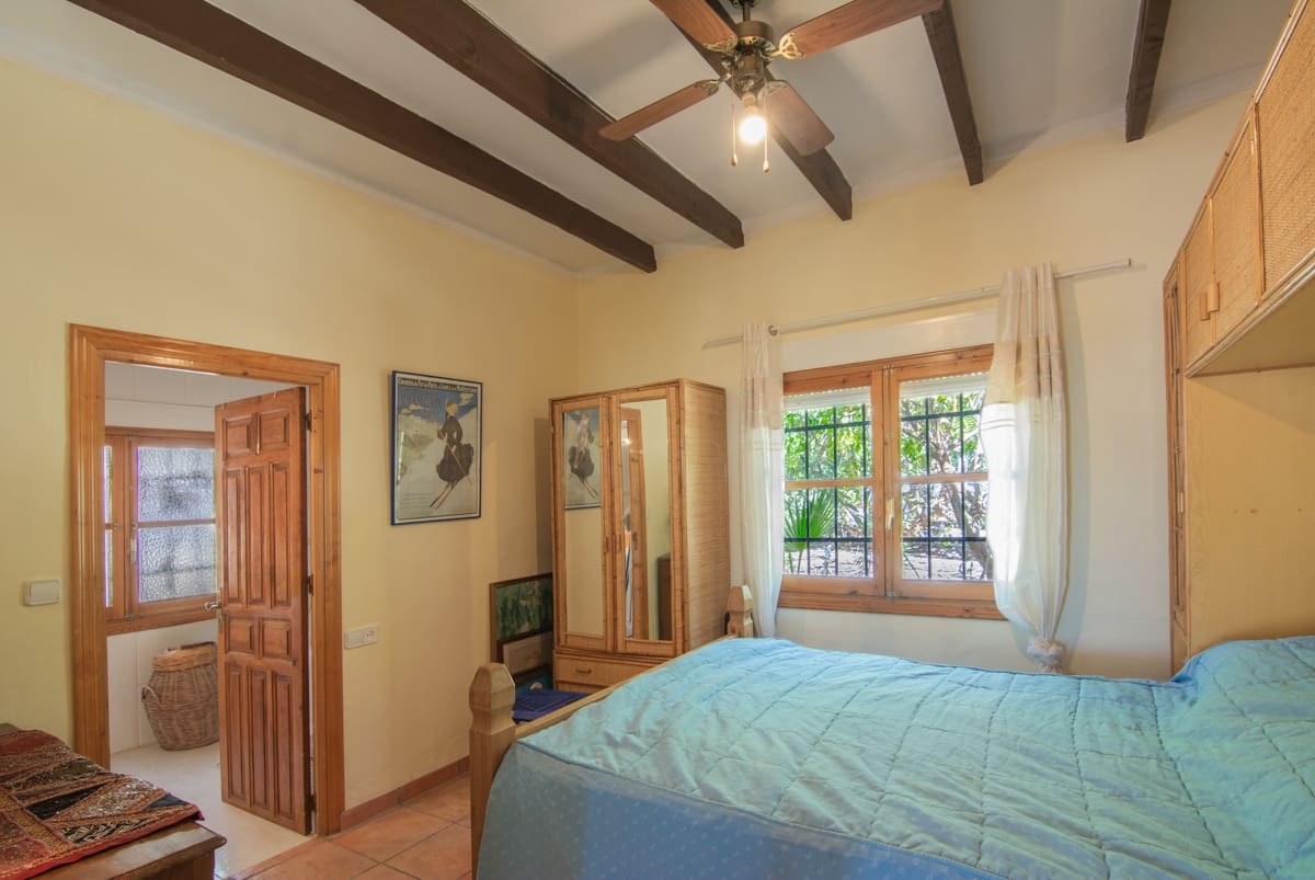 3 soveværelse Villa til salg i Torrox med swimmingpool - € 525.000 (Ref: 9242793)