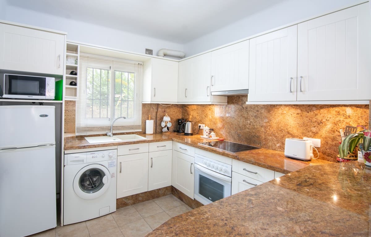 2 soveværelse Lejlighed til salg i Nerja - € 325.000 (Ref: 9300555)