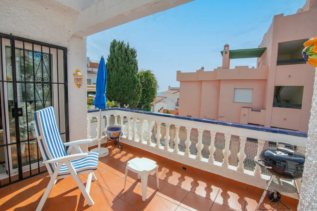 2 soveværelse Lejlighed til salg i Nerja - € 325.000 (Ref: 9300555)