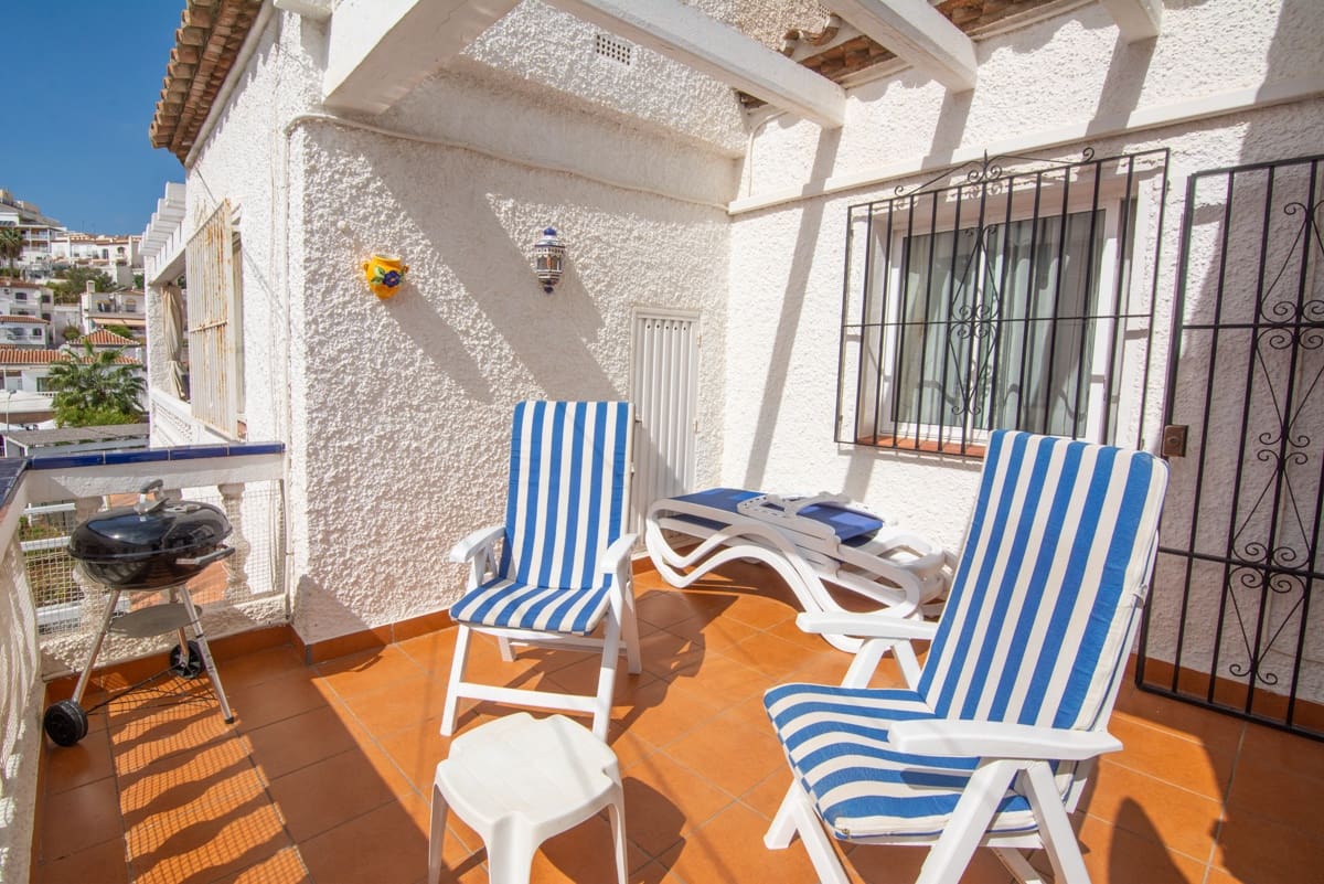 2 soveværelse Lejlighed til salg i Nerja - € 325.000 (Ref: 9300555)