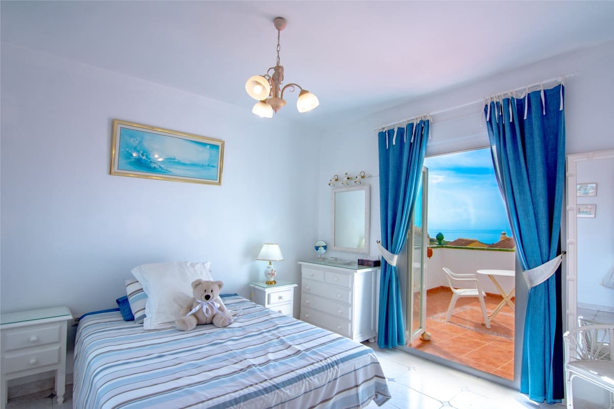 2 sovrum Villa till salu i Nerja - 525 000 € (Ref: 9321584)