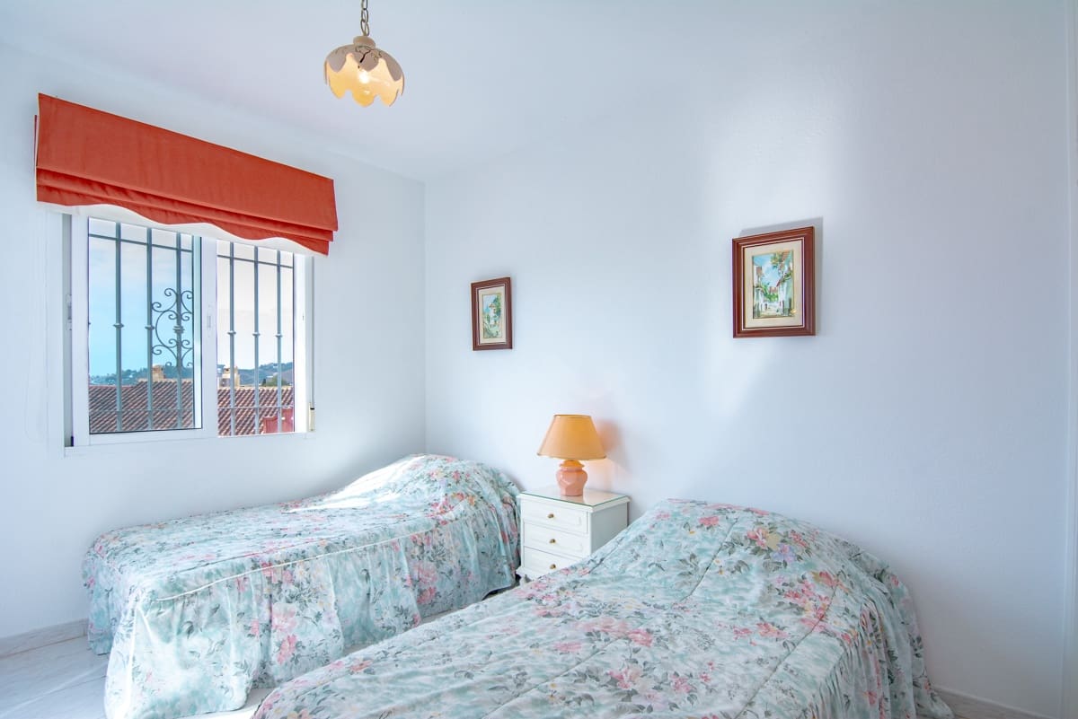 2 sovrum Villa till salu i Nerja - 525 000 € (Ref: 9321584)