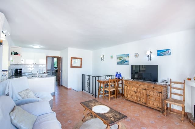 3 soveværelse Byhus til salg i Capistrano, Nerja med swimmingpool - € 395.000 (Ref: 9347006)