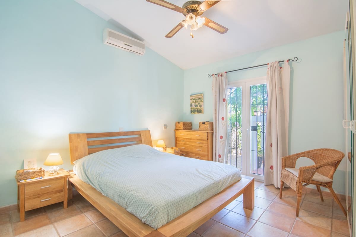 3 sovrum Villa till salu i Almunecar med pool - 749 000 € (Ref: 9348938)