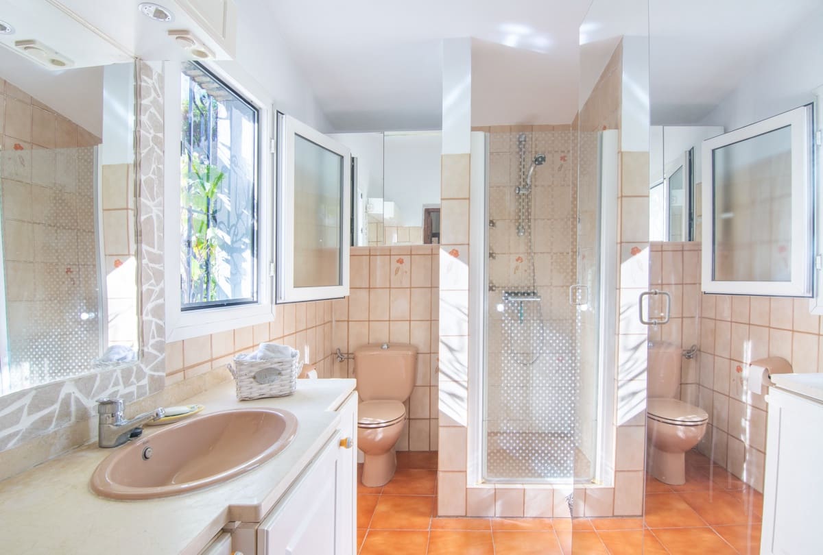 3 sovrum Villa till salu i Almunecar med pool - 749 000 € (Ref: 9348938)