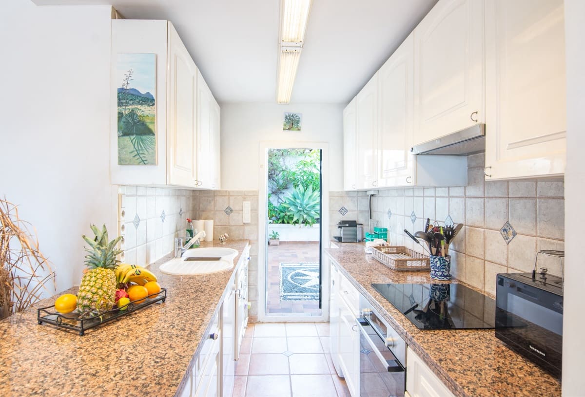 3 sovrum Villa till salu i Almunecar med pool - 749 000 € (Ref: 9348938)