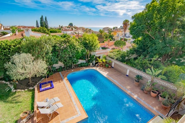 3 sovrum Villa till salu i Almuñécar med pool - 749 000 € (Ref: 9348938)