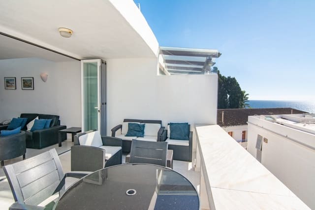 3 sypialnia Dom na sprzedaż w Nerja z basenem garażem - 825 000 € (Ref: 9374920)