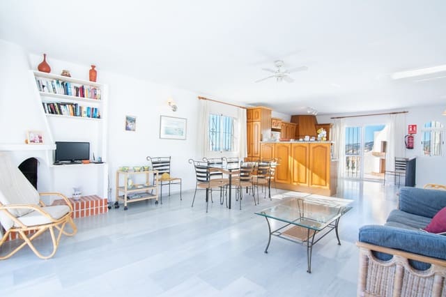 4 camera da letto Villa in vendita in Burriana, Nerja con piscina garage - 699.000 € (Rif: 9430722)