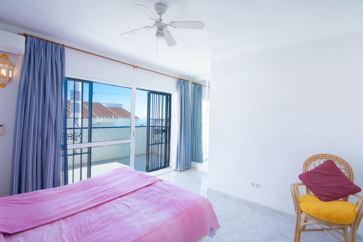 4 camera da letto Villa in vendita in Nerja con piscina garage - 699.000 € (Rif: 9430722)