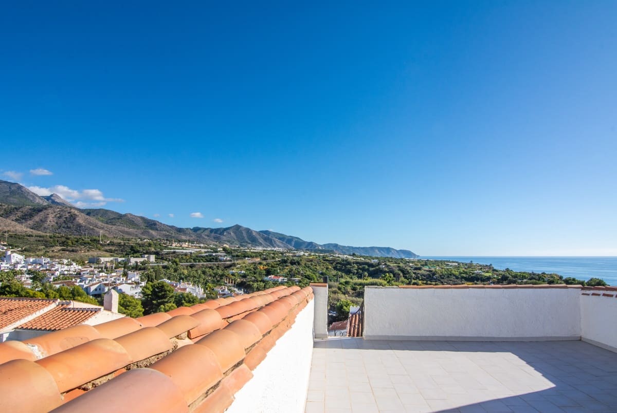 4 camera da letto Villa in vendita in Nerja con piscina garage - 699.000 € (Rif: 9430722)