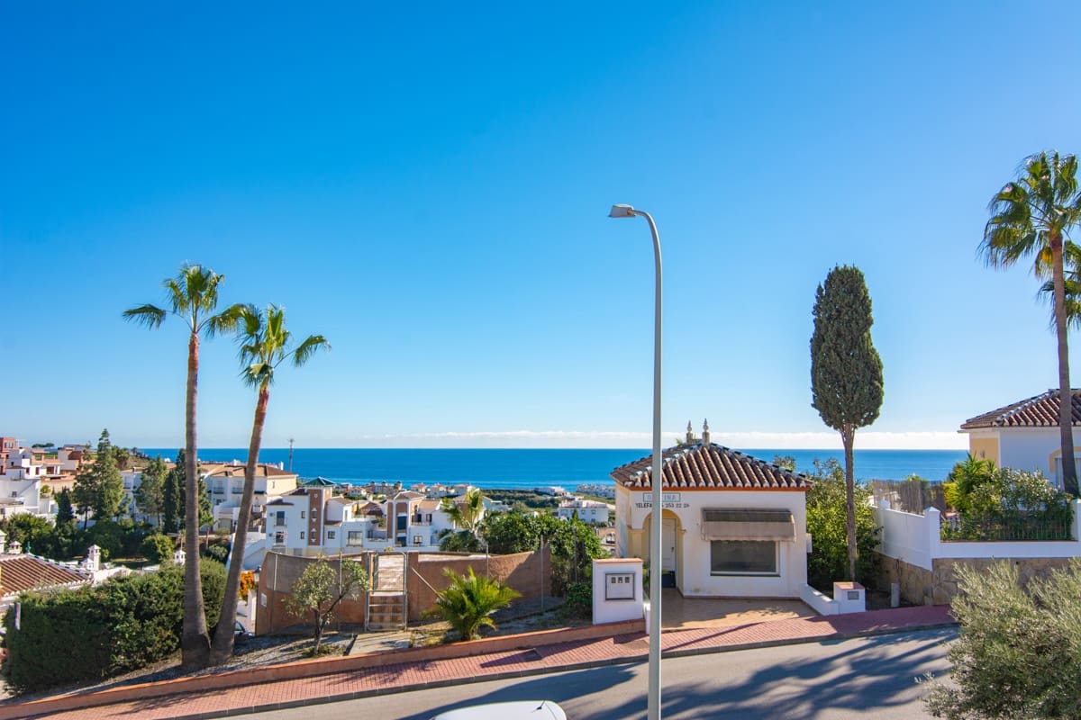 1 Zimmer Apartment zu verkaufen in Torrox Park mit Pool - 175.000 € (Ref: 9501805)