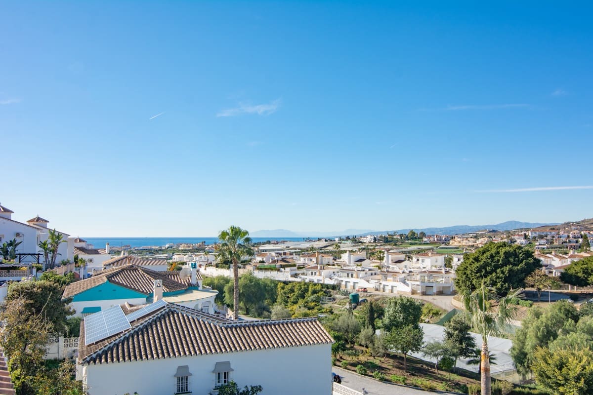 1 Zimmer Apartment zu verkaufen in Torrox Park mit Pool - 175.000 € (Ref: 9501805)