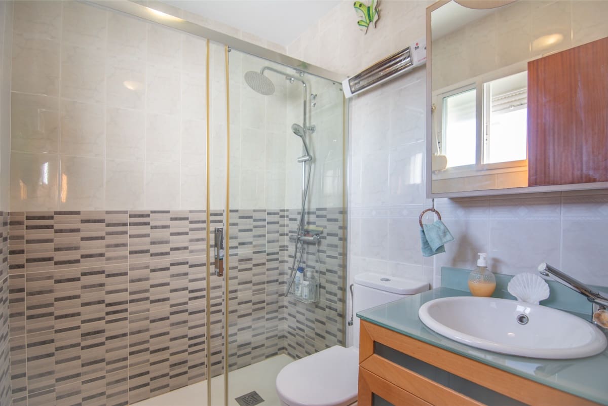 1 Zimmer Apartment zu verkaufen in Torrox Park mit Pool - 175.000 € (Ref: 9501805)