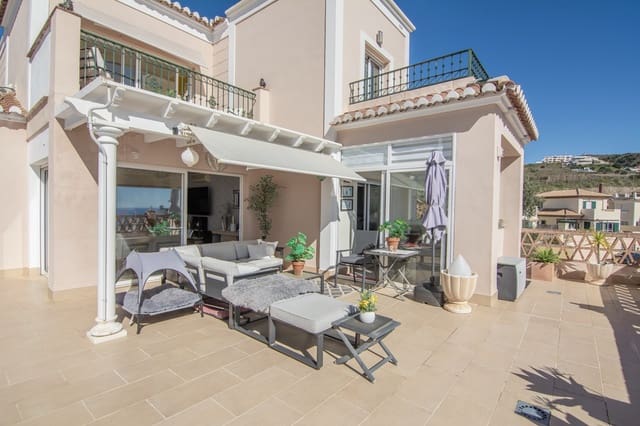 3 quarto Moradia para venda em El Peñoncillo, Torrox com piscina - 795 000 € (Ref: 9610759)