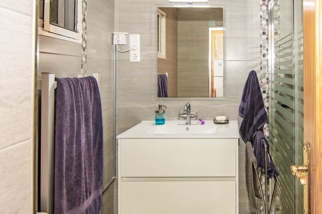 6 soveværelse Byhus til salg i Torrox Pueblo, Torrox - € 299.000 (Ref: 9618873)