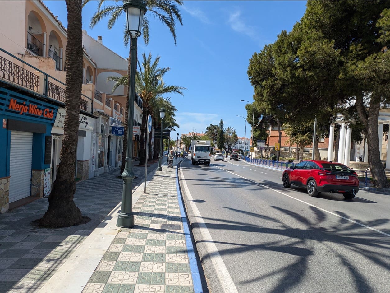 Erhverv til salg i Nerja - € 265.000 (Ref: 9747708)