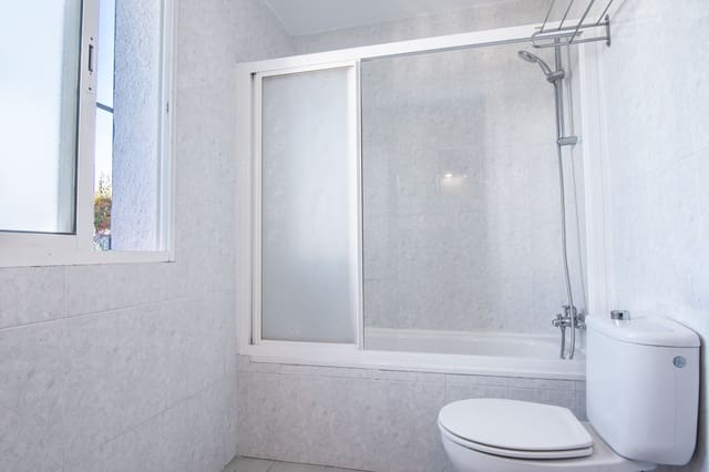 7 soverom Villa til salgs i Burriana, Nerja med svømmebasseng - € 699 000 (Ref: 9780221)