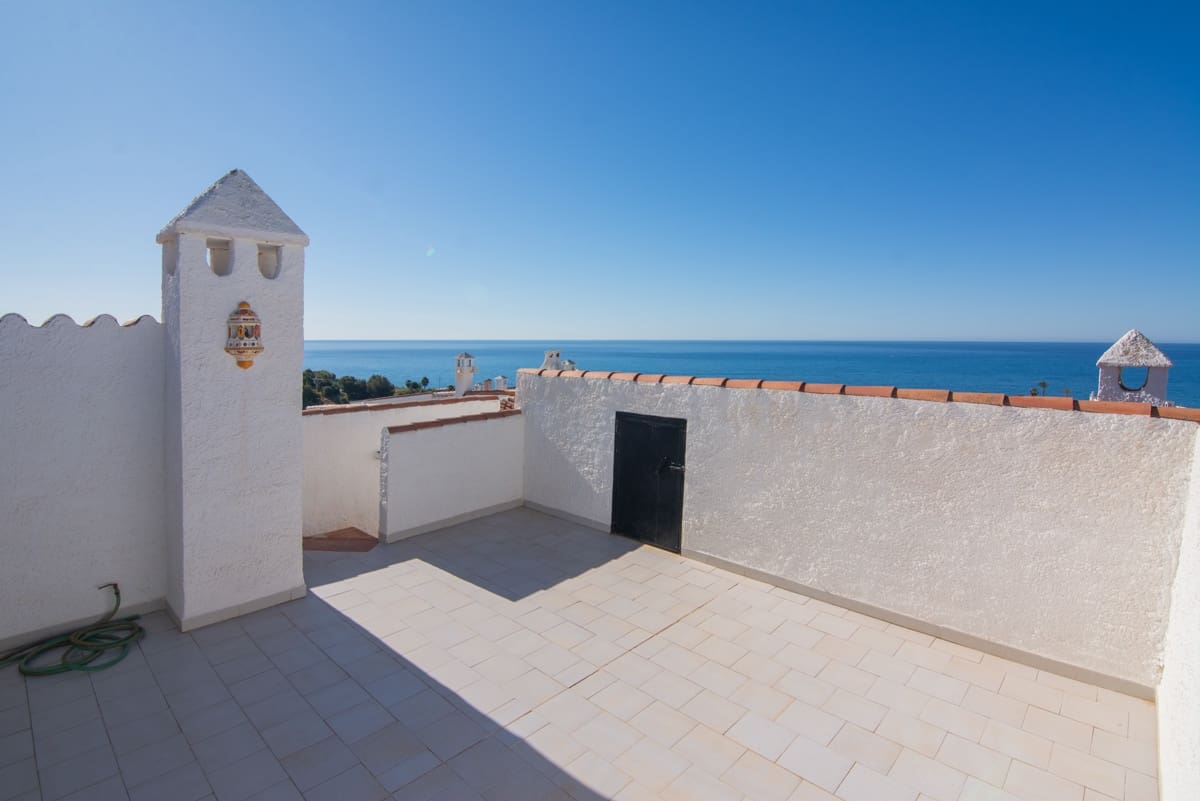 7 soverom Villa til salgs i Nerja med svømmebasseng - € 699 000 (Ref: 9780221)