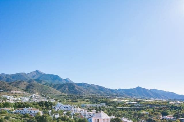 7 soverom Villa til salgs i Burriana, Nerja med svømmebasseng - € 699 000 (Ref: 9780221)