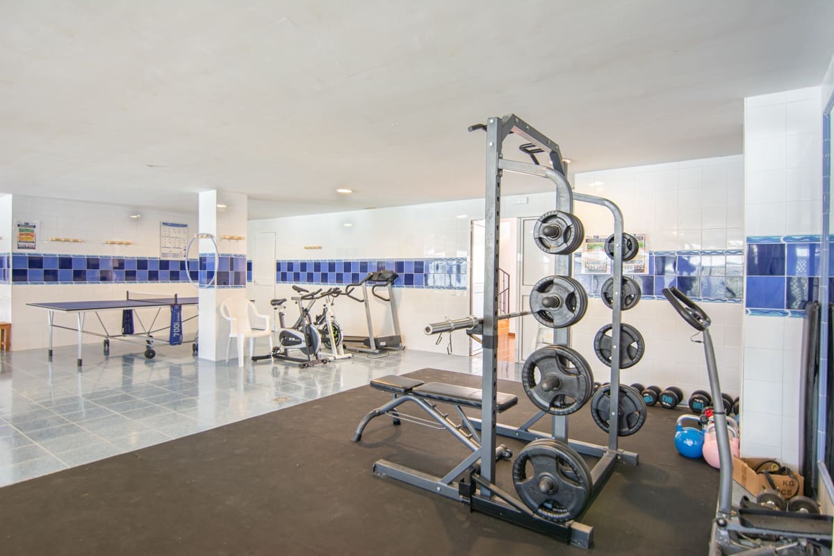 2 bedroom Apartment for sale in Nerja with pool garage - € 359,000 (Ref: 9855058)