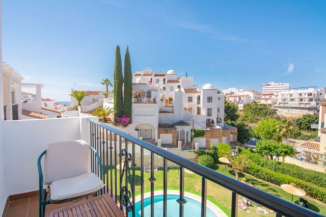 2 bedroom Apartment for sale in Burriana, Nerja with pool garage - € 359,000 (Ref: 9855058)
