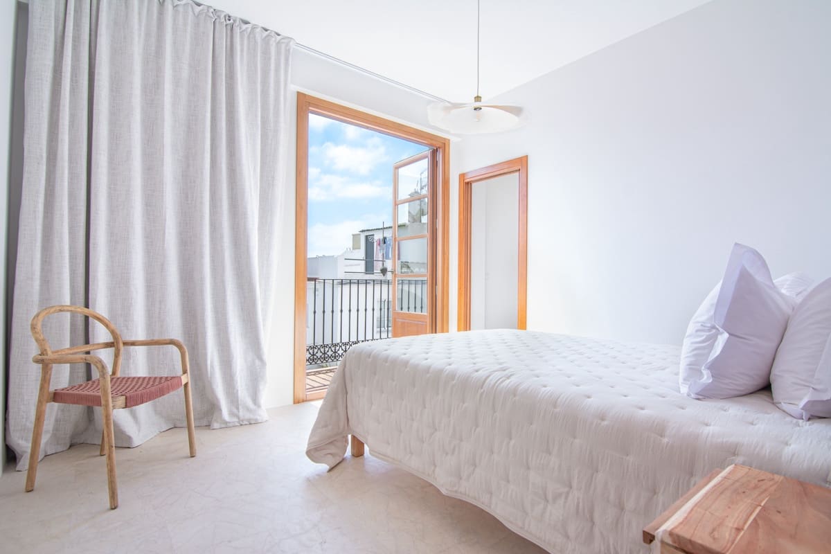 2 bedroom Townhouse for sale in Nerja with pool - € 690,000 (Ref: 9880651)