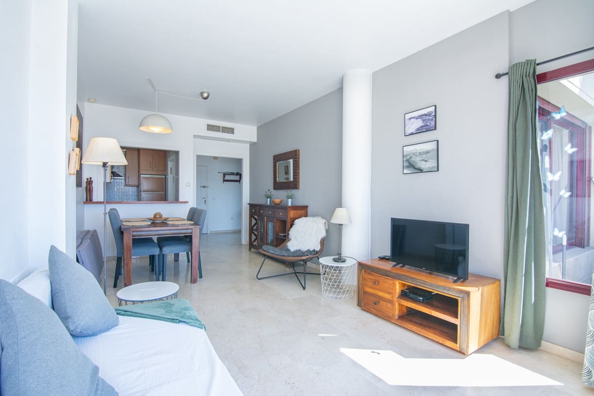 1 bedroom Apartment for sale in Nerja with garage - € 525,000 (Ref: 9941783)