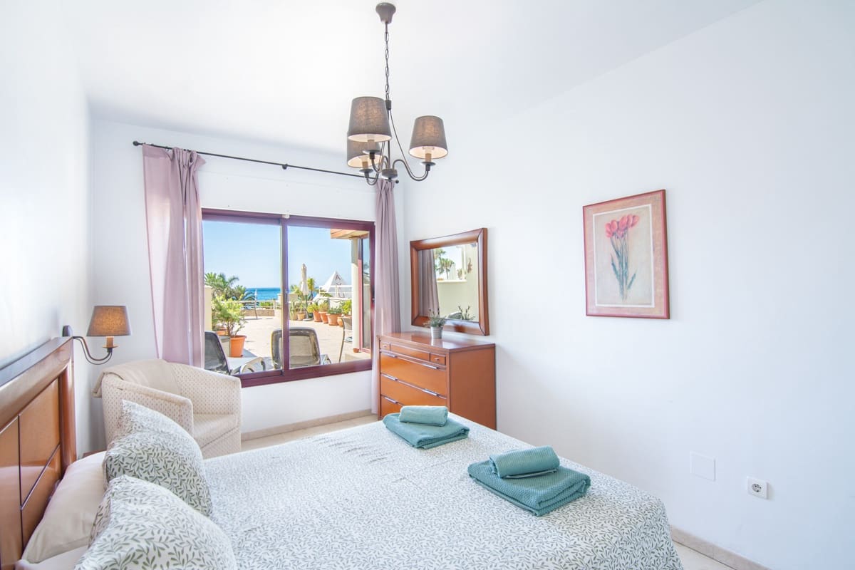 1 bedroom Apartment for sale in Nerja with garage - € 525,000 (Ref: 9941783)