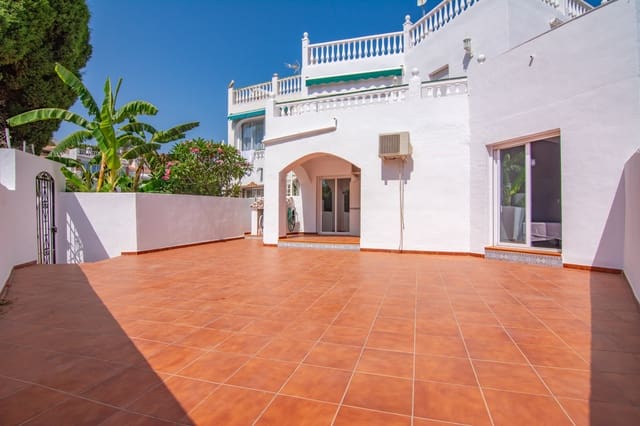 3 sovrum Hus till salu i Burriana, Nerja med pool garage - 439 000 € (Ref: 9998136)