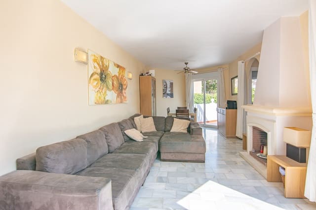 3 sovrum Hus till salu i Burriana, Nerja med pool garage - 439 000 € (Ref: 9998136)