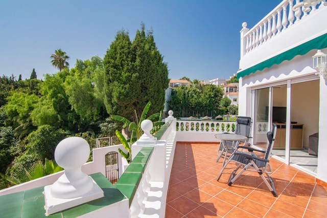 3 sovrum Hus till salu i Burriana, Nerja med pool garage - 439 000 € (Ref: 9998136)