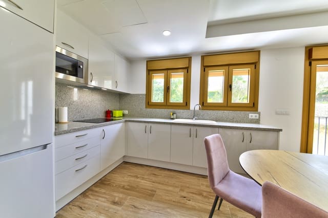 1 soverom Leilighet til leie i Javea / Xàbia - € 1 500 (Ref: 8465520)