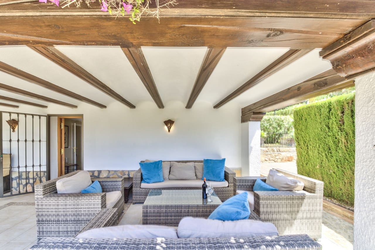 5 bedroom Villa for rent in Javea / Xabia with pool - € 2,750 (Ref: 8465524)