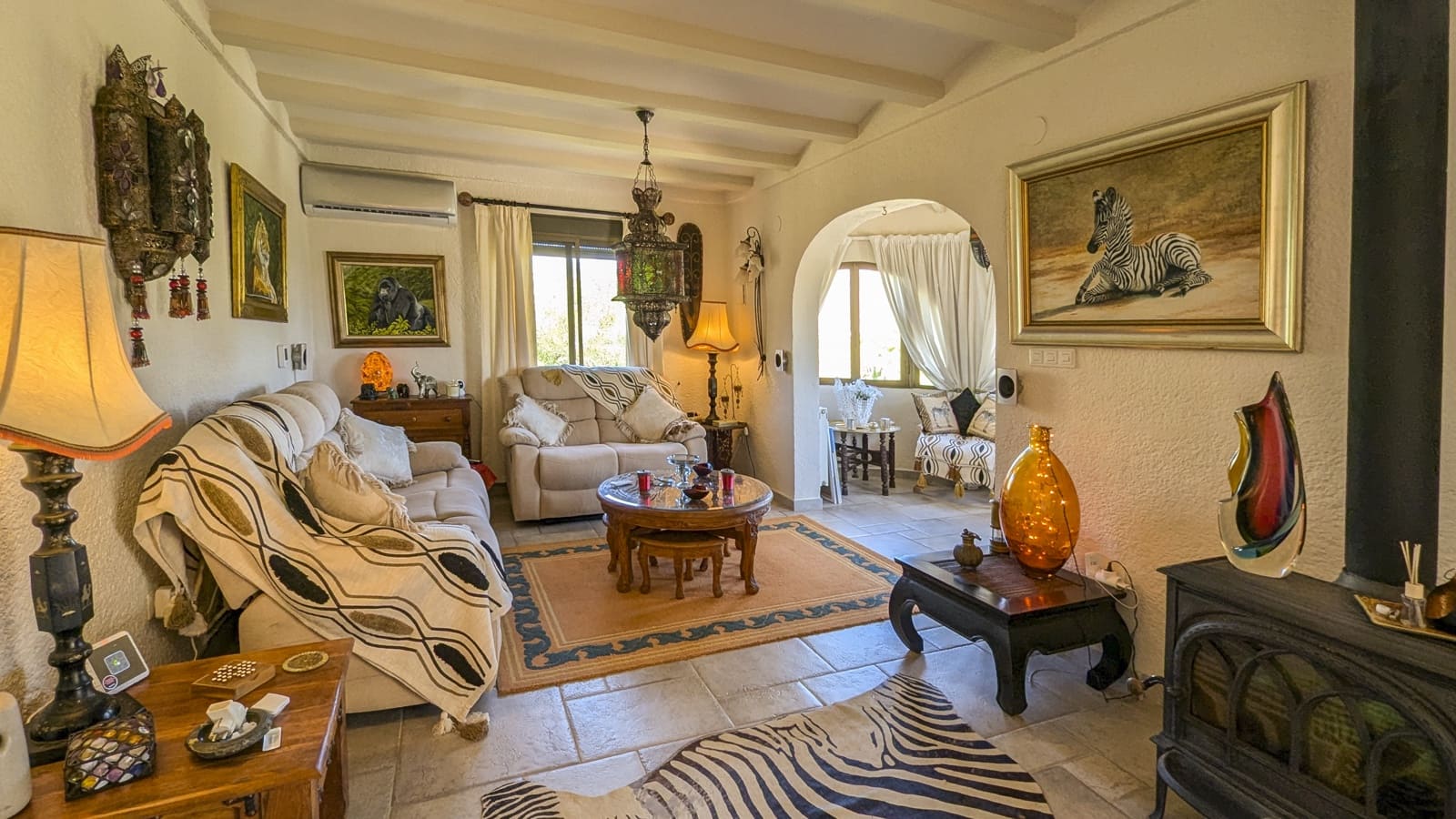 Chalet de 4 habitaciones en Orba en venta con piscina - 599.000 € (Ref: 8477134)
