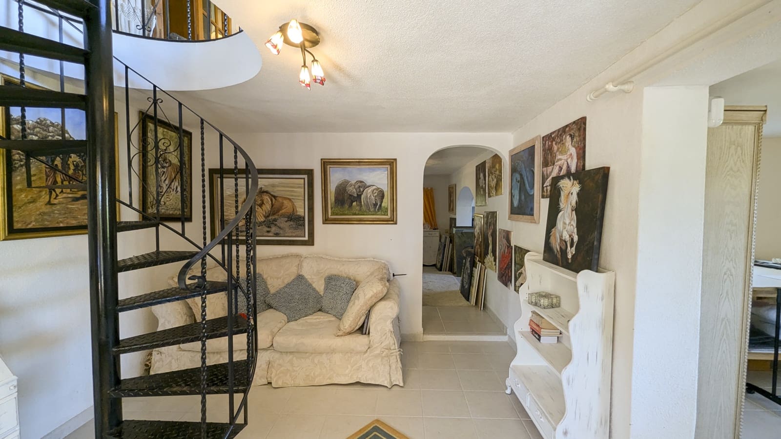 Chalet de 4 habitaciones en Orba en venta con piscina - 599.000 € (Ref: 8477134)