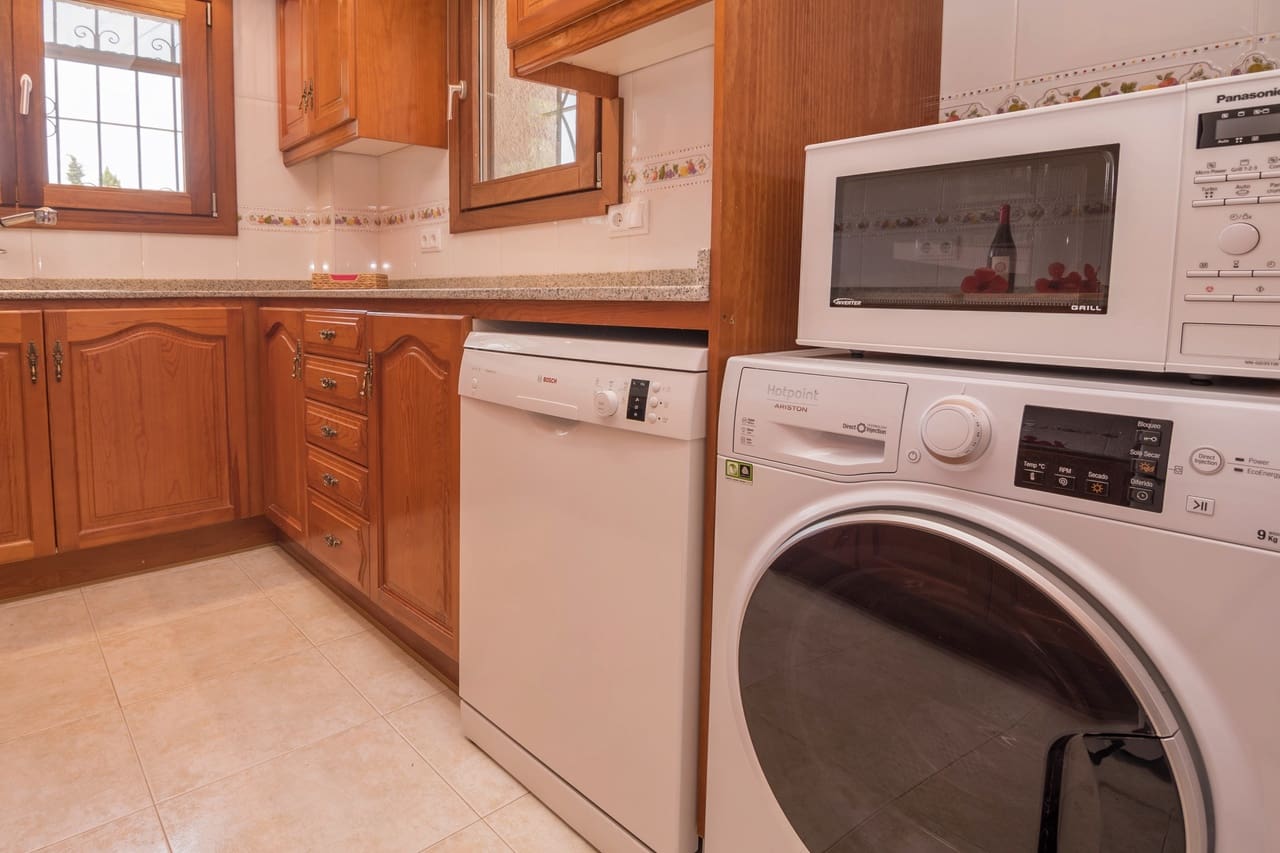 3 bedroom Villa for sale in Javea / Xabia with pool - € 3,500,000 (Ref: 8543933)