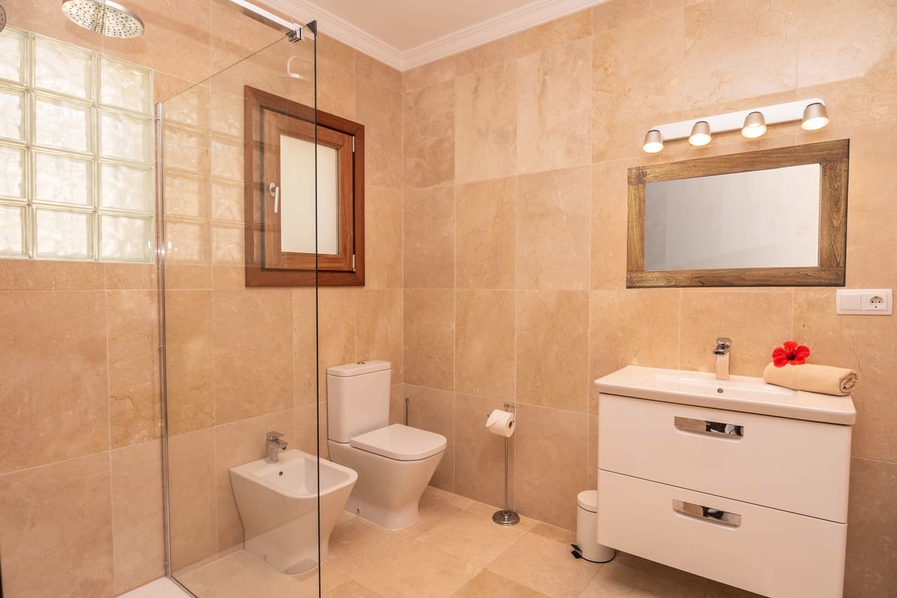 3 bedroom Villa for sale in Javea / Xabia with pool - € 3,500,000 (Ref: 8543933)