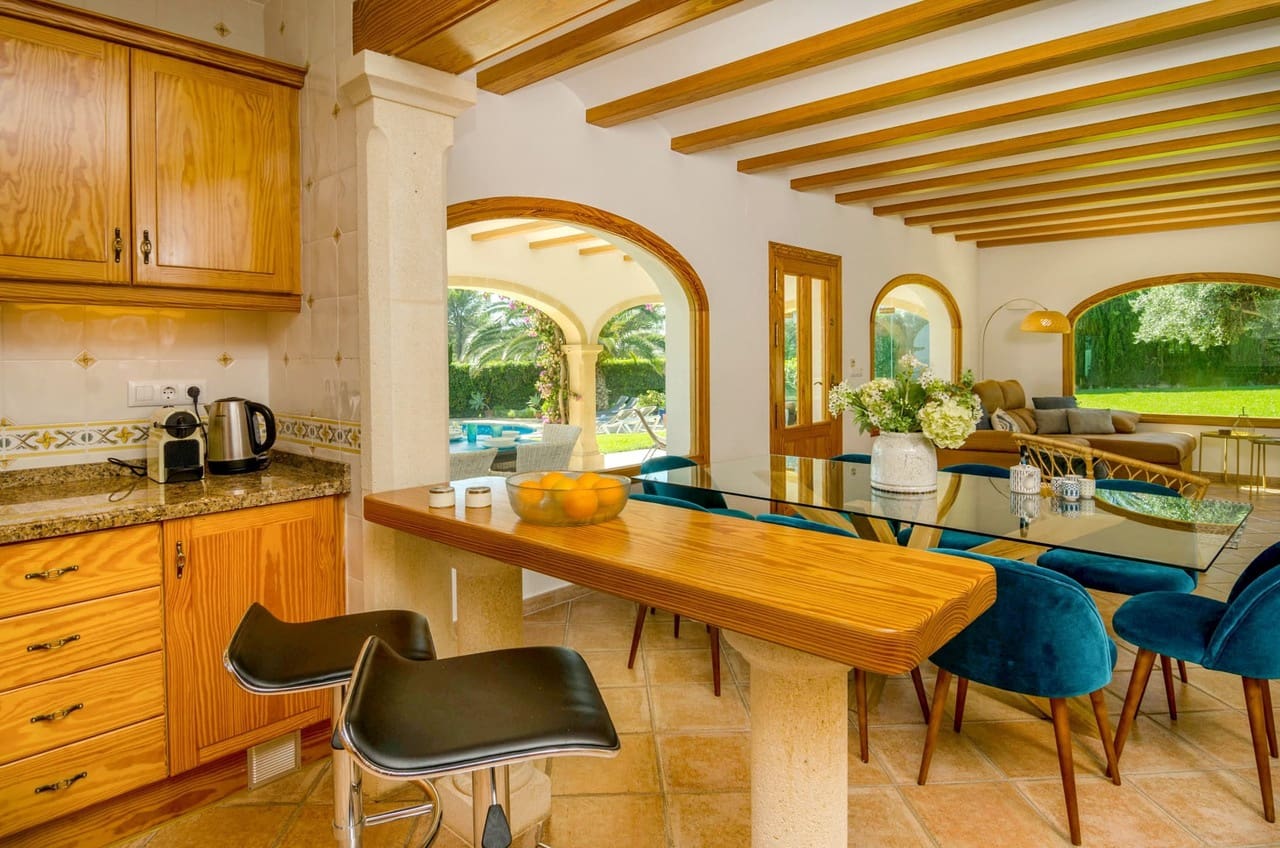 4 bedroom Villa for sale in Javea / Xabia with pool garage - € 3,500,000 (Ref: 8543934)