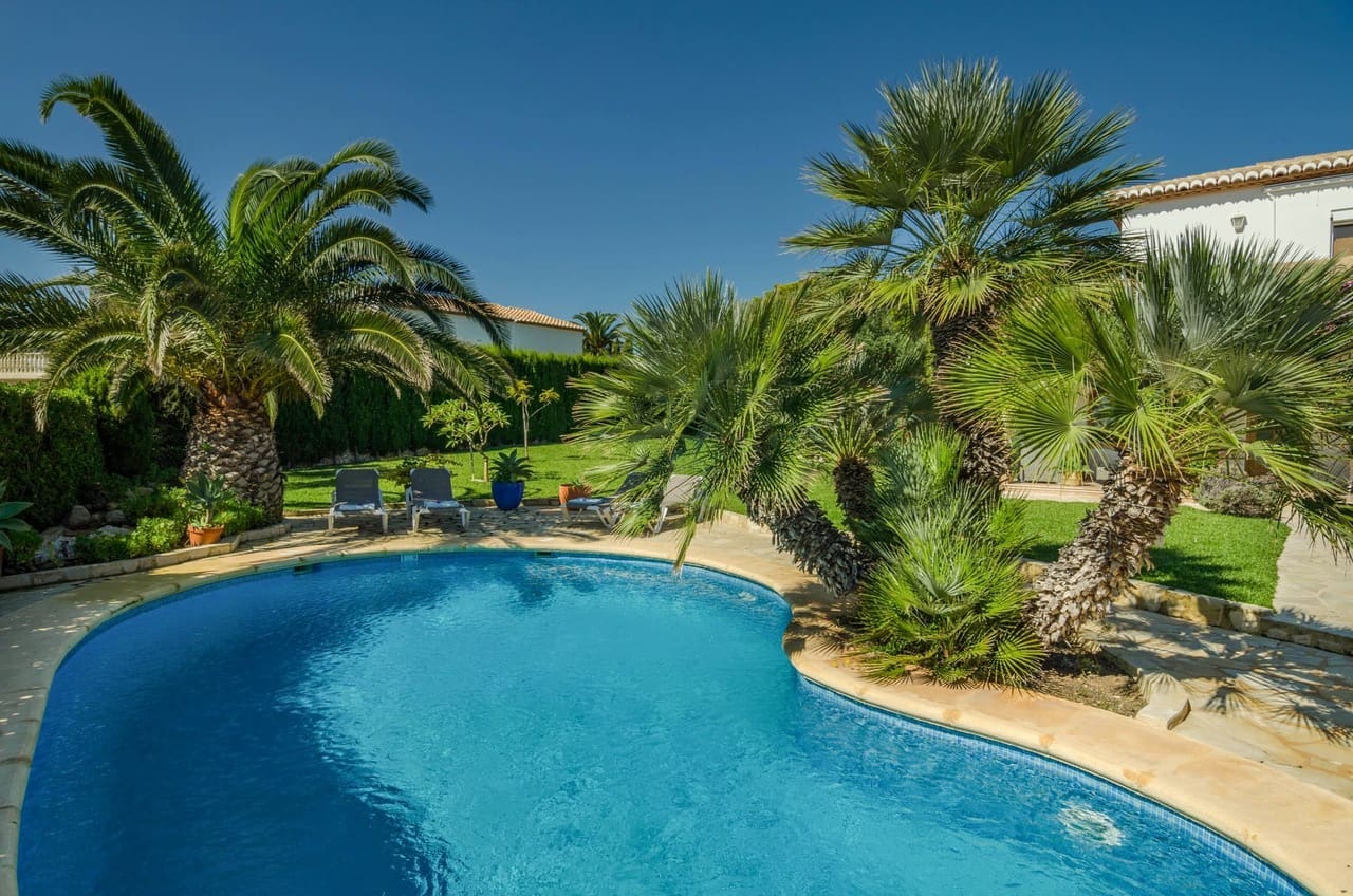 4 bedroom Villa for sale in Javea / Xabia with pool garage - € 3,500,000 (Ref: 8543934)