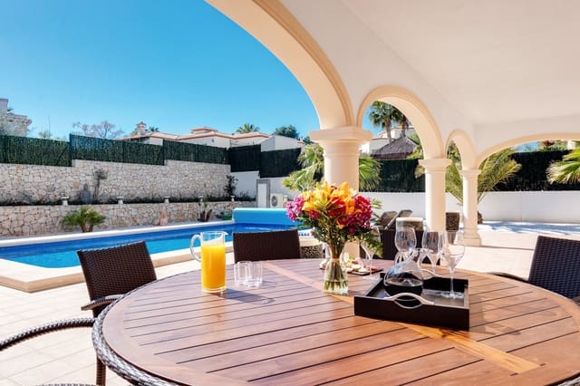 4 soverom Villa til salgs i Javea / Xàbia med svømmebasseng garasje - € 1 475 000 (Ref: 8762308)