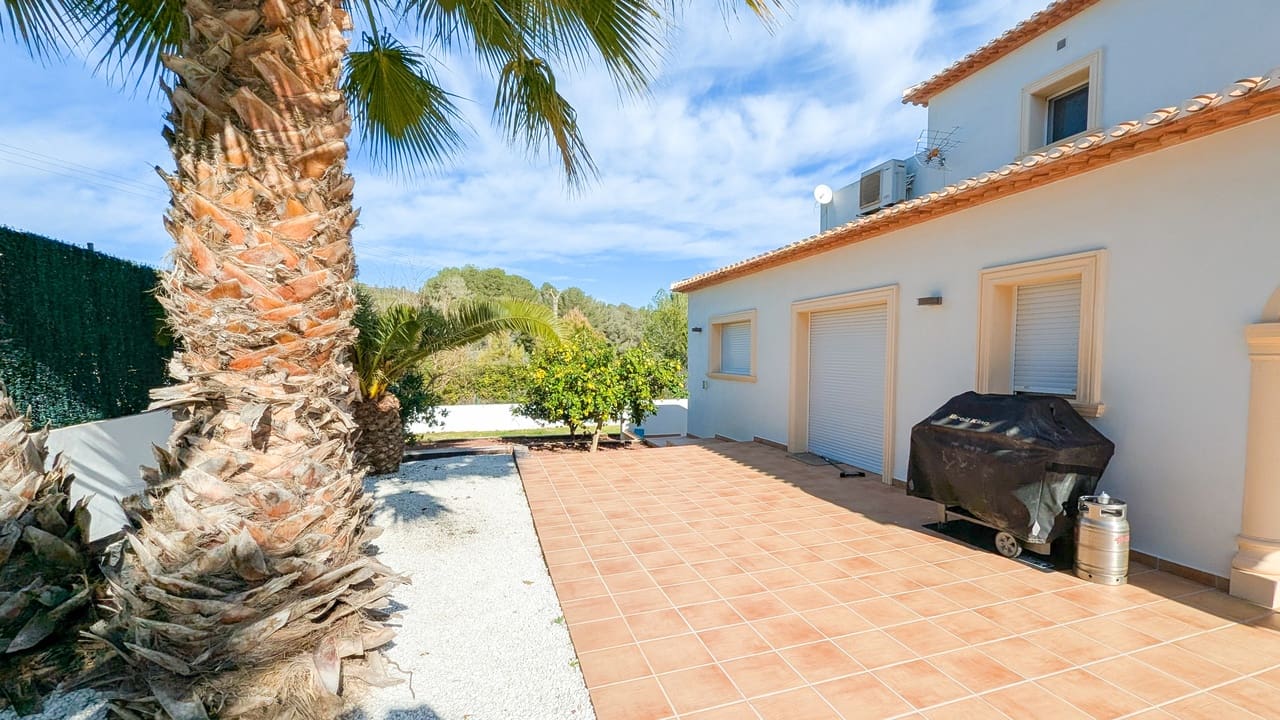 4 soveværelse Villa til salg i Javea / Xabia med swimmingpool garage - € 1.475.000 (Ref: 8762308)