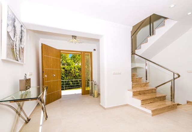 6 quarto Moradia para venda em Javea / Xàbia com piscina - 1 795 000 € (Ref: 8816340)