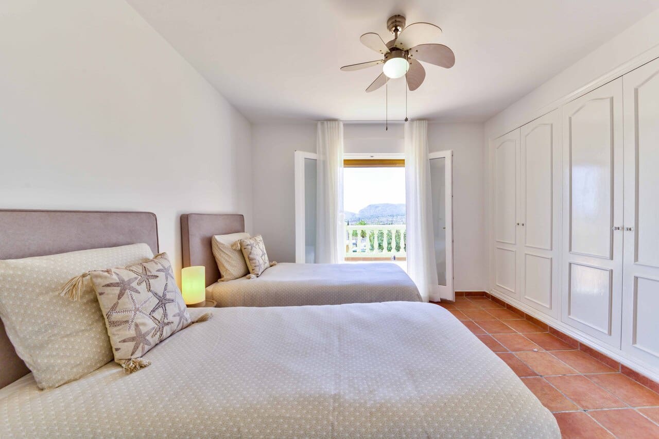 4 makuuhuone Huvila vuokrattavana paikassa Javea / Xabia mukana uima-altaan - 2 500 € (Ref: 8824458)